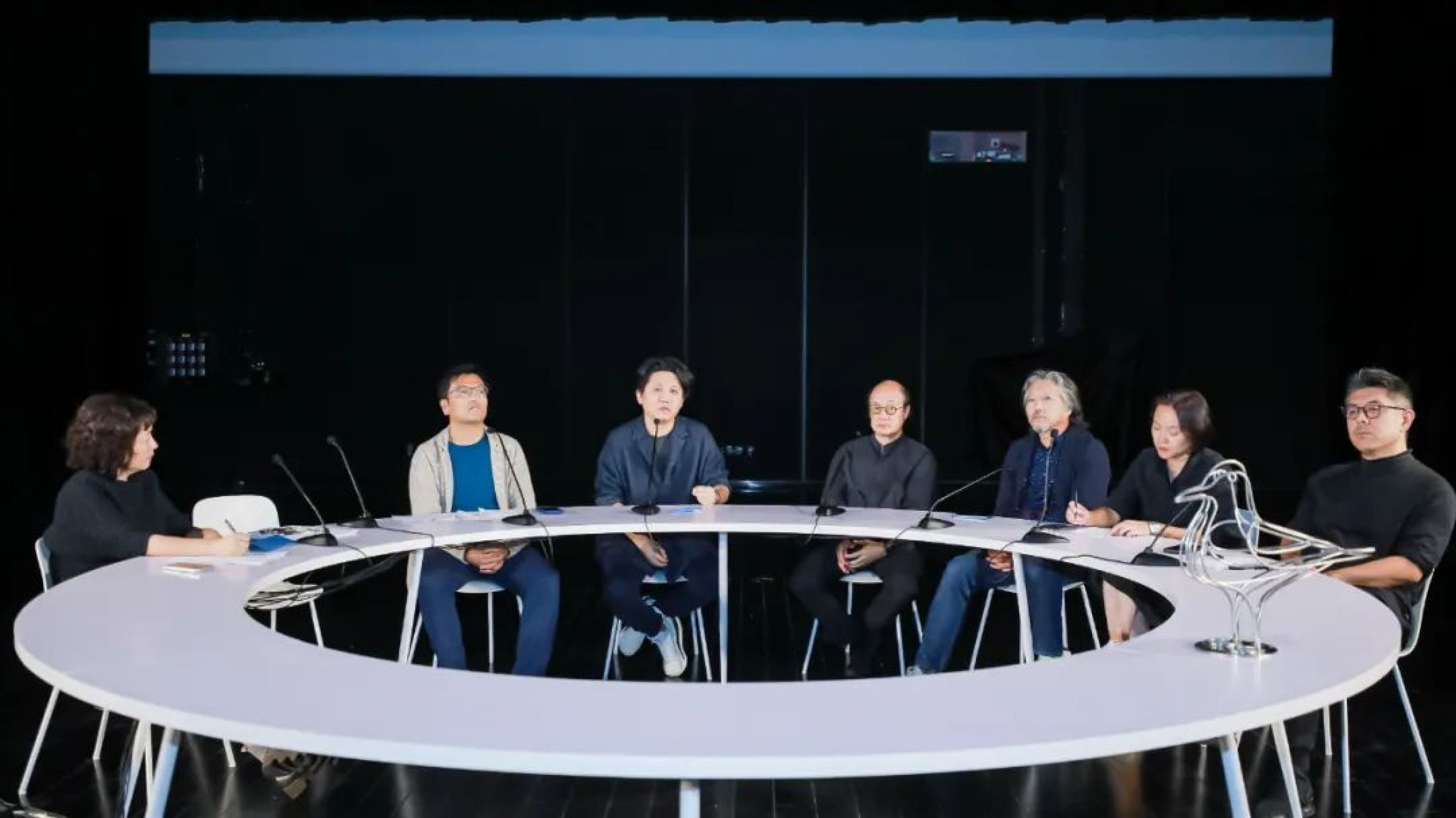 Zigeng Wang was Invited to Participate in the Roundtable Forum of the “Ma Yansong: Landscape in Motion" Exhibition, Titled “The Publicity of Cities and Buildings"