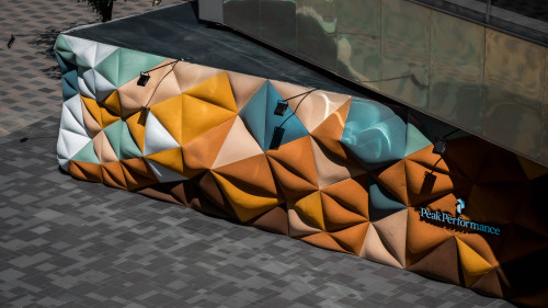 凯布讷山的折痕 —— PeakPerformance 壁克峰公共艺术项目